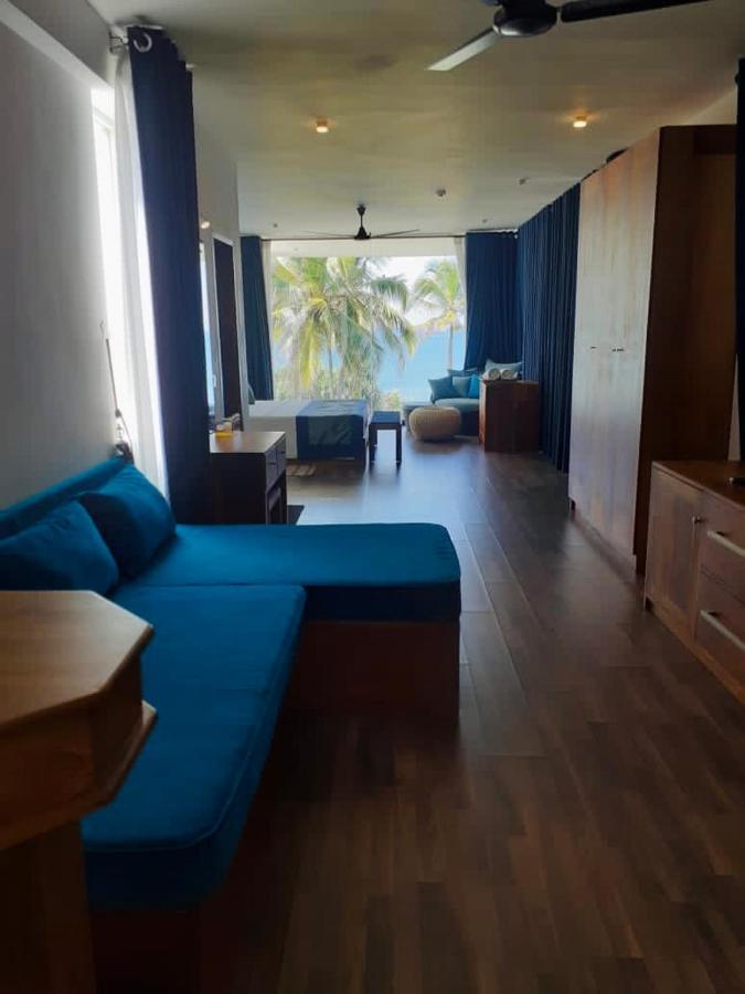 The Lighthouse Negombo Hotel Exterior photo
